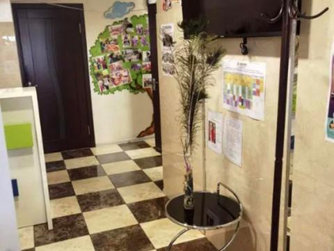 комерційна за адресою Олександра Щербакова вул. (Вакуленчука), 1