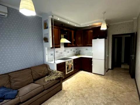 квартира за адресою Регенераторна вул., 4 к2-3