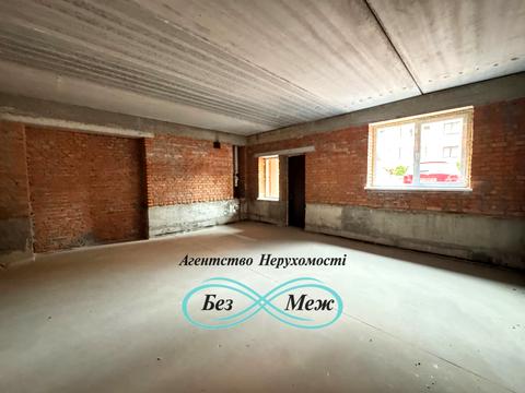 комерційна за адресою Щаслива вул., 11