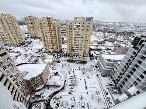 квартира за адресою Митрополита Андрея Шептицького вул. (Анатолія Луначарського), 10