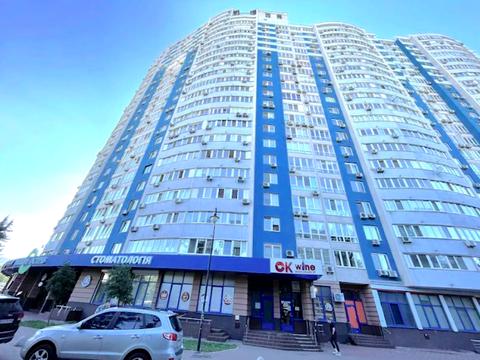 квартира за адресою Авіаконструктора Ігоря Сікорського вул. (Танкова), 1