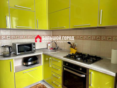 квартира за адресою Богдана Завади вул. (Мікояна), 4