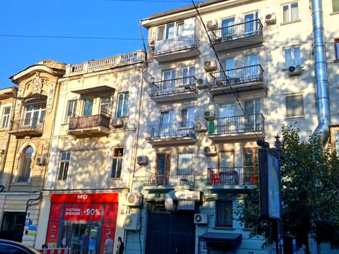 квартира за адресою Дерибасівська вул., 20