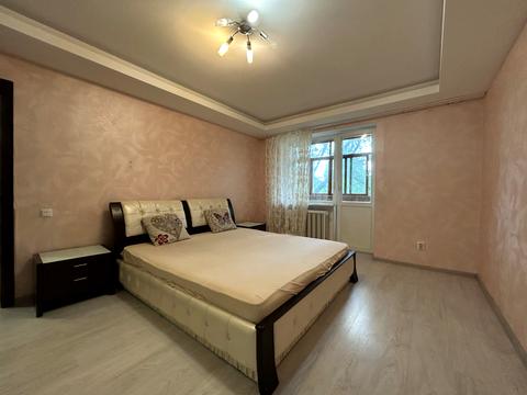 квартира за адресою Академіка Корольова вул., 4