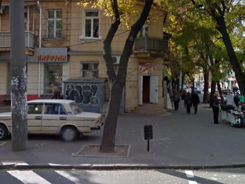 комерційна за адресою Торгова вул., 49