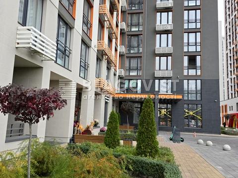 квартира за адресою Дніпровська набережна вул., 20-А