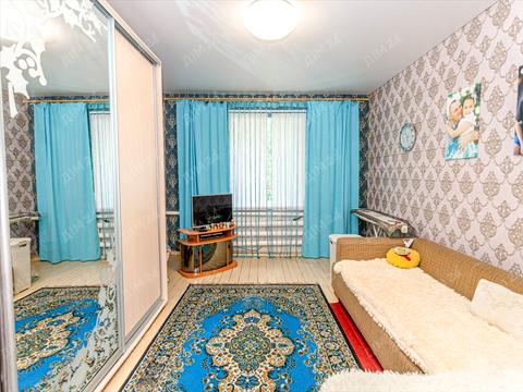 будинок за адресою Центральна, 1