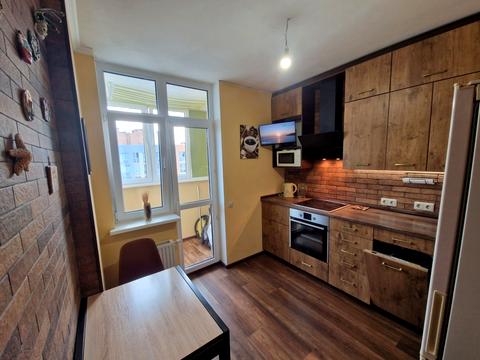 квартира за адресою Сім'ї Кульженків вул. (Петра Дегтяренка), 35