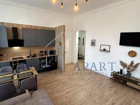 квартира за адресою Костянтинівська вул., 1