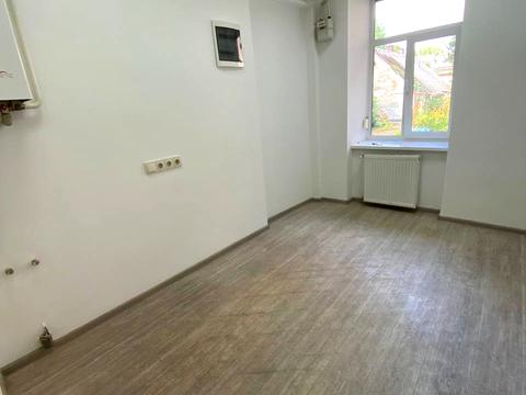 комерційна за адресою Григорія Сковороди вул., 4