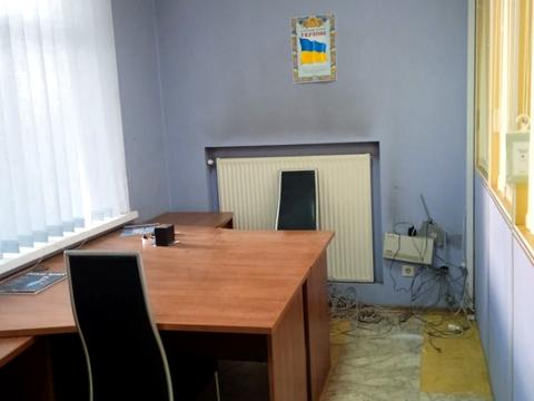 комерційна за адресою Аерокосмічний просп. (Гагаріна), 1