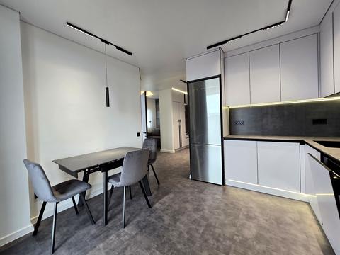 квартира по адресу Крайковского ул., 1