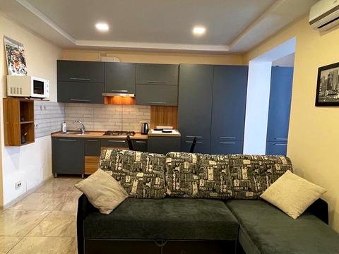 квартира за адресою Володимира Антоновича вул. (Свердлова), 36а