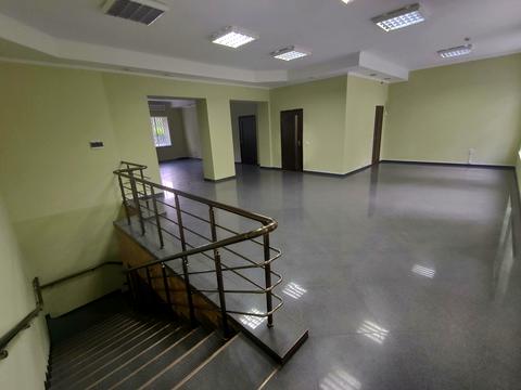 комерційна за адресою Незалежності просп., 92-З