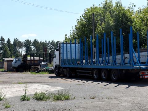 комерційна за адресою с. Коленці, Кібенка, 11а