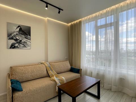 квартира за адресою Любомира Гузара просп. (Космонавта Комарова), 9б