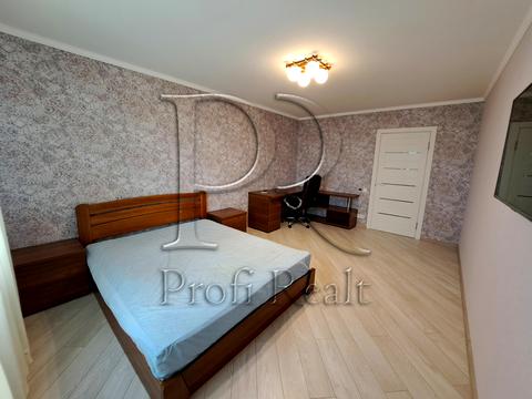 квартира за адресою Михайла Донця вул., 2-Б