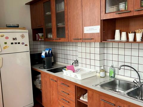 комерційна за адресою Київ, Євгена Чикаленка вул. (Пушкінська), 20