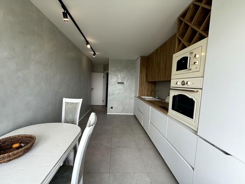 квартира за адресою Святошинська пл., 1