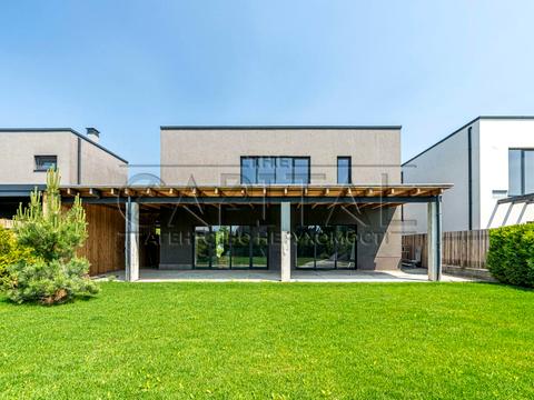 будинок за адресою с. Крушинка, київська