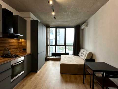 квартира за адресою Центральна вул., (Будинок 5)