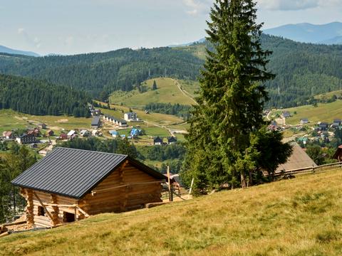 комерційна за адресою урочище Вишні вул., 13
