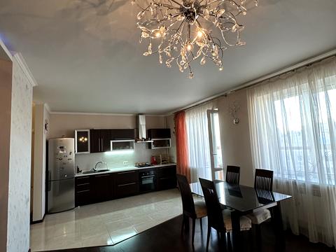 квартира за адресою Євгена Чикаленка вул., 59г