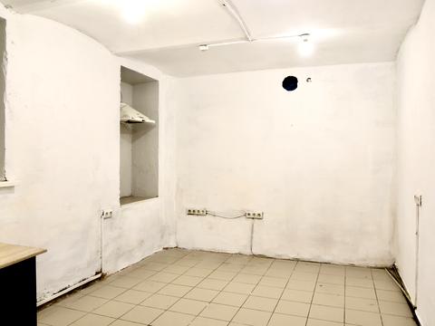 коммерческая по адресу Стефаника ул., 4