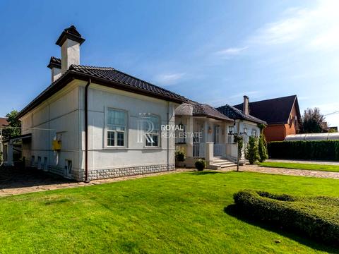 дом по адресу Ивана Сирко ул.