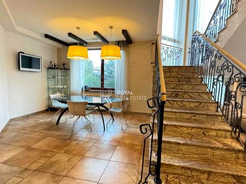 будинок за адресою Лісова вул.