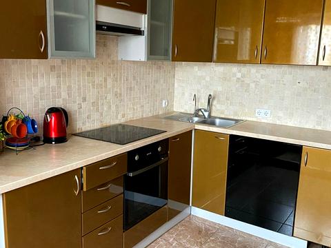 квартира по адресу Героев Днепра ул., 38-Е