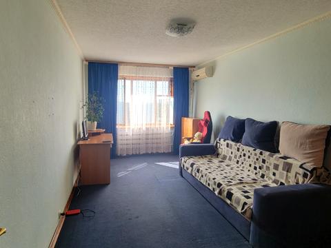 квартира за адресою Братиславська вул., 44/2