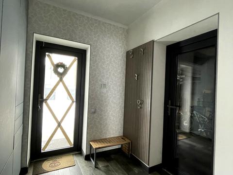 дом по адресу Джерельна, 2