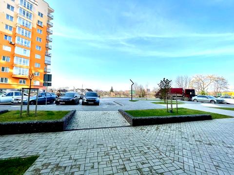 коммерческая по адресу Ивано-Франковск, Приозерна, 32