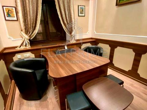 коммерческая по адресу Богдана Хмельницкого ул., 68