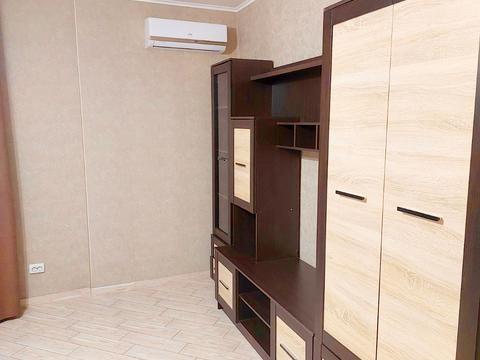 квартира за адресою Ревуцького вул., 7-В