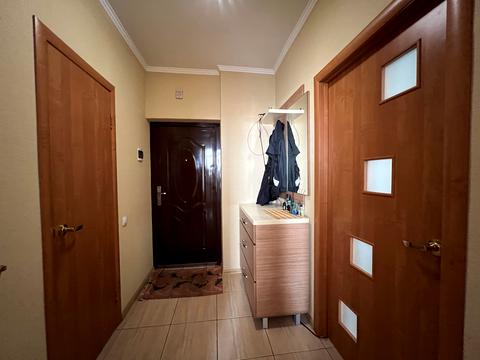 квартира за адресою смт. Авангард, торгова, 5
