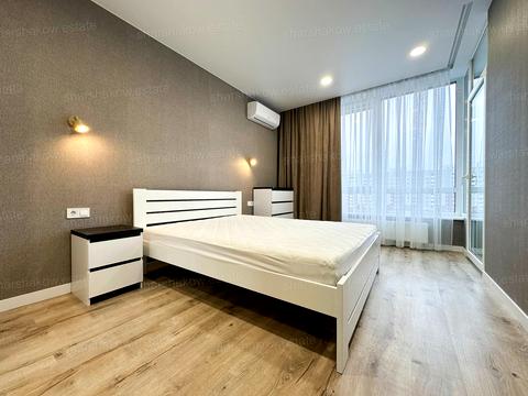 квартира за адресою Олександра Олеся вул., 4-А