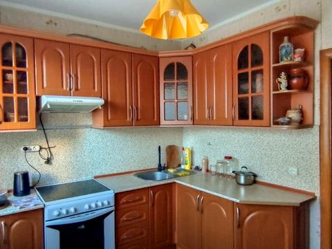 квартира за адресою Академіка Заболотного вул., 96