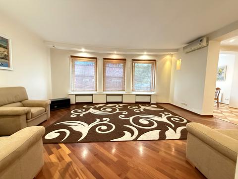 квартира за адресою Кирилівська вул. (Фрунзе), 14/18