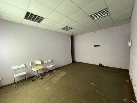 комерційна за адресою Олександра Поля просп. (Кірова), 104