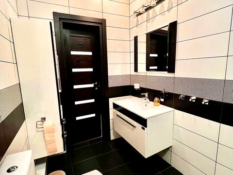 квартира за адресою Тичини вул., 65