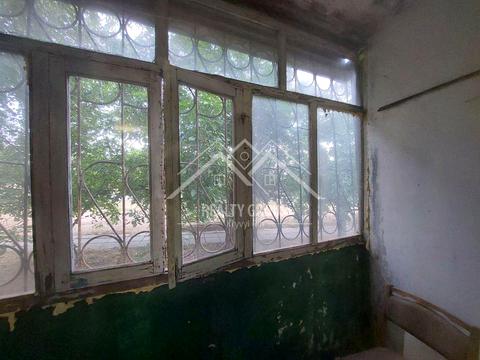 квартира за адресою Н'ютона, 44
