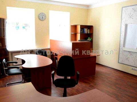 комерційна за адресою Гарматна вул., 18