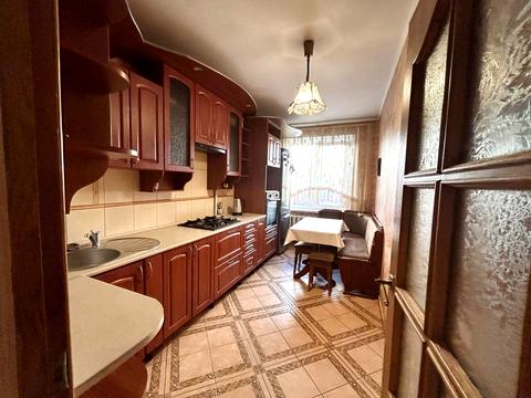 квартира за адресою Богдана-Ігора Антонича вул., 4