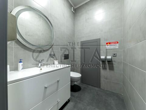 комерційна за адресою Київ, Богдана Хмельницького вул., 58-А