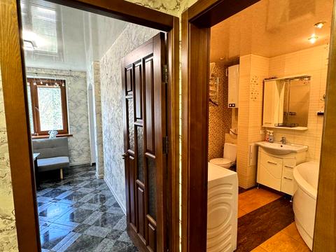 квартира за адресою 200-річчя Кривого Рогу просп., 10