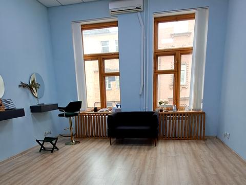 коммерческая по адресу Крещатик ул., 46-А