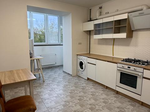 квартира за адресою Чорновола вул., 128А