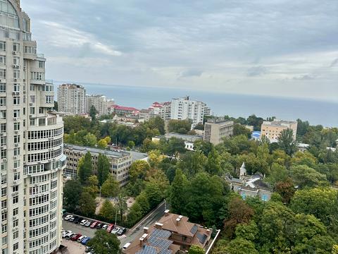 квартира по адресу Французский бульв., 26/1